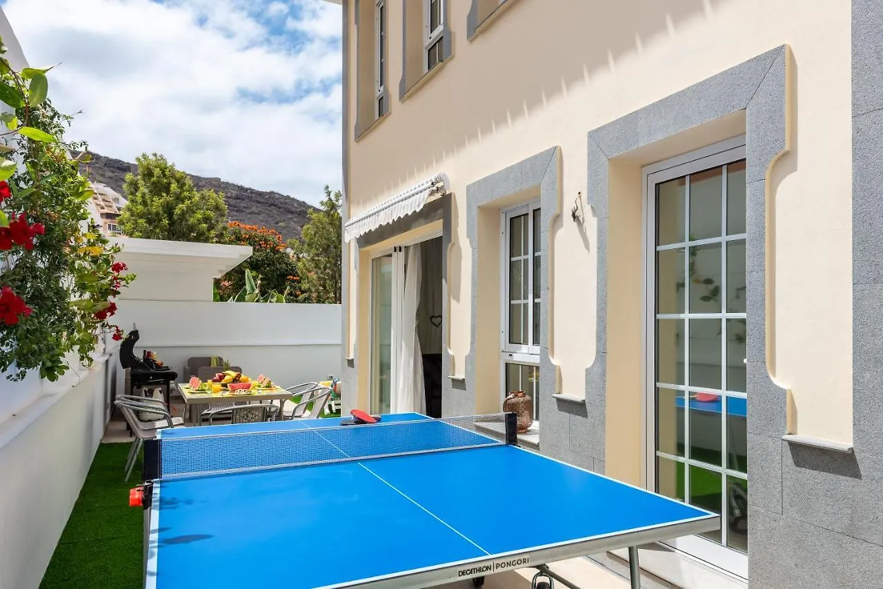Luxury Holiday Villa Heated Pool Costa Adeje  Hiszpania